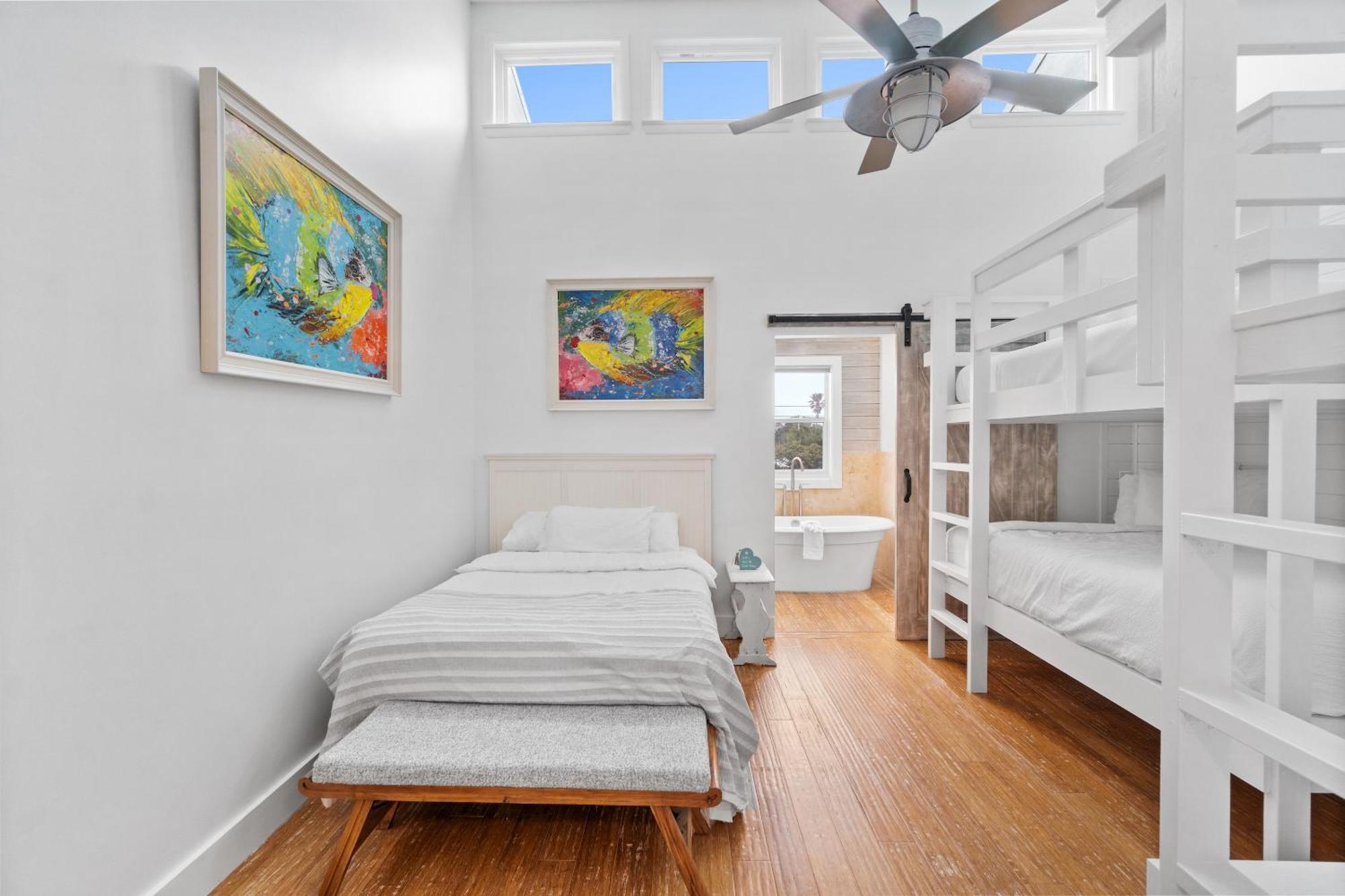 House - Blvd By Panhandle Getaways Holiday home *