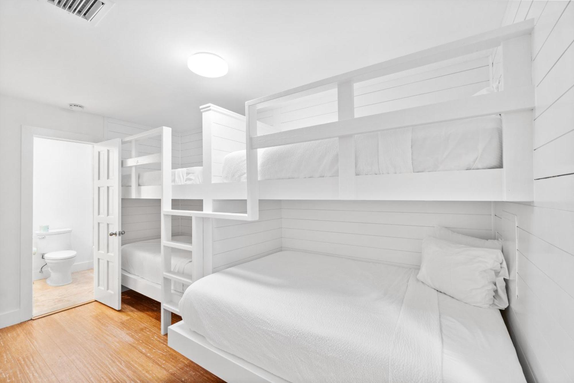 House - Blvd By Panhandle Getaways Holiday home *